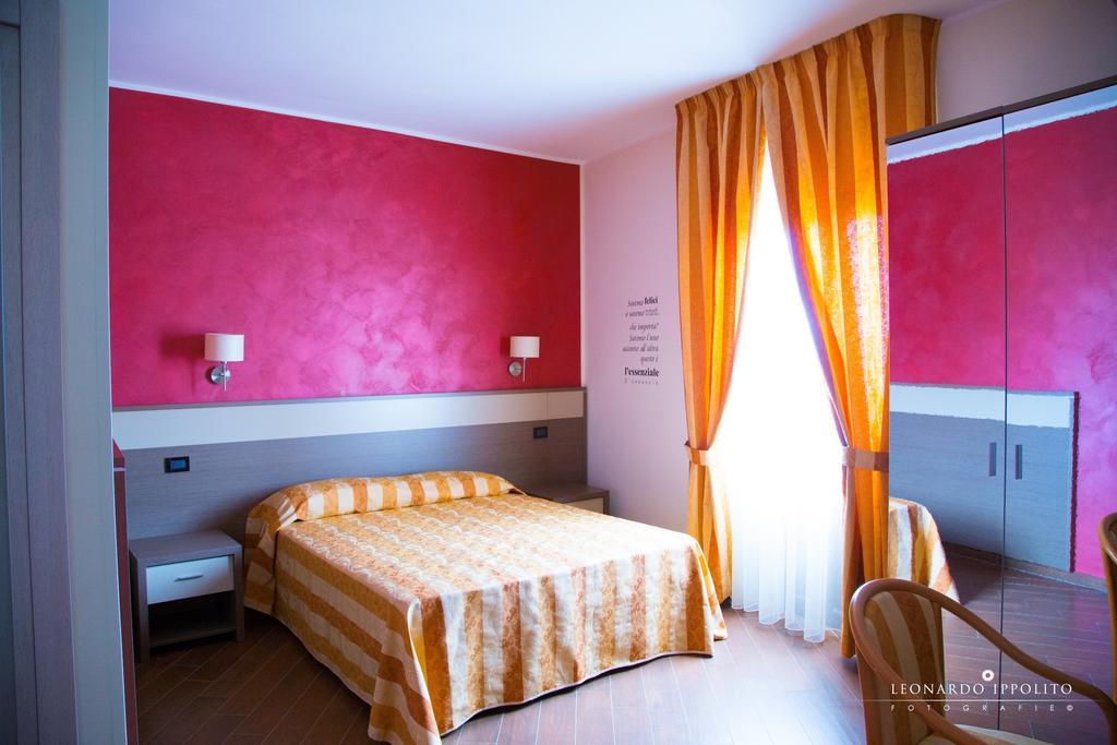كارياتي San Pio Bed & Breakfast الغرفة الصورة